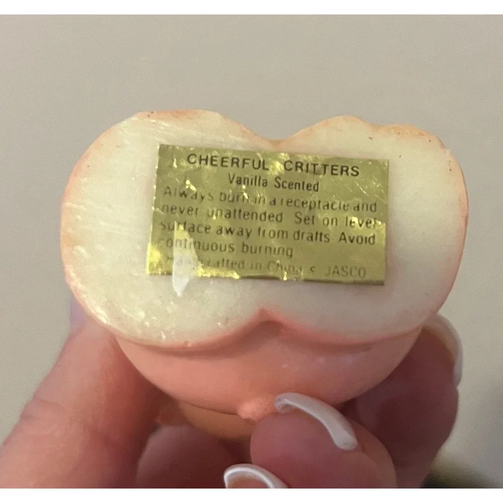 Vintage Cheerful Critters Pig Candle